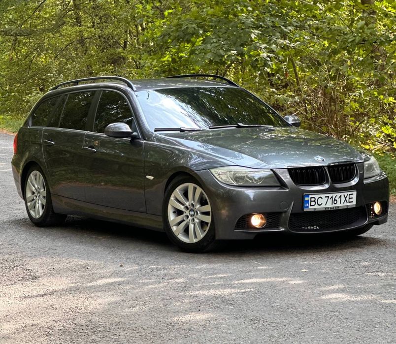 BMW 3 e91.