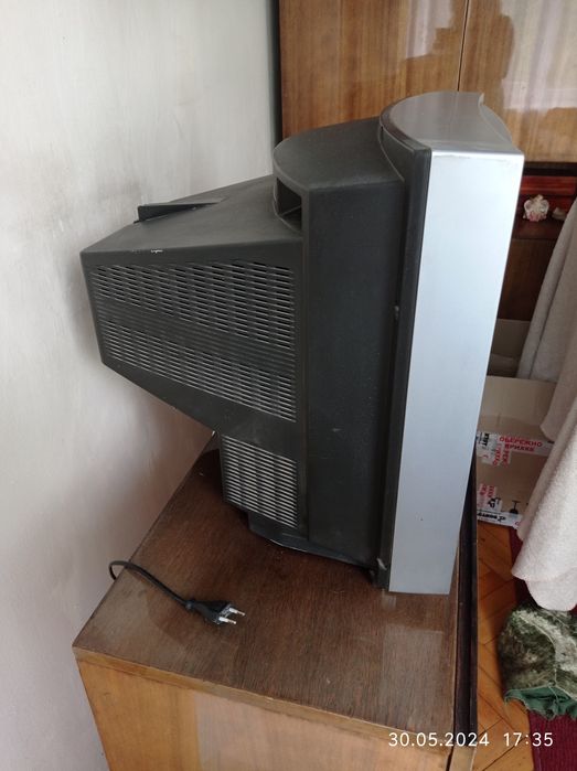 Продам телевізор JVC. Доставка по місту безкоштовна