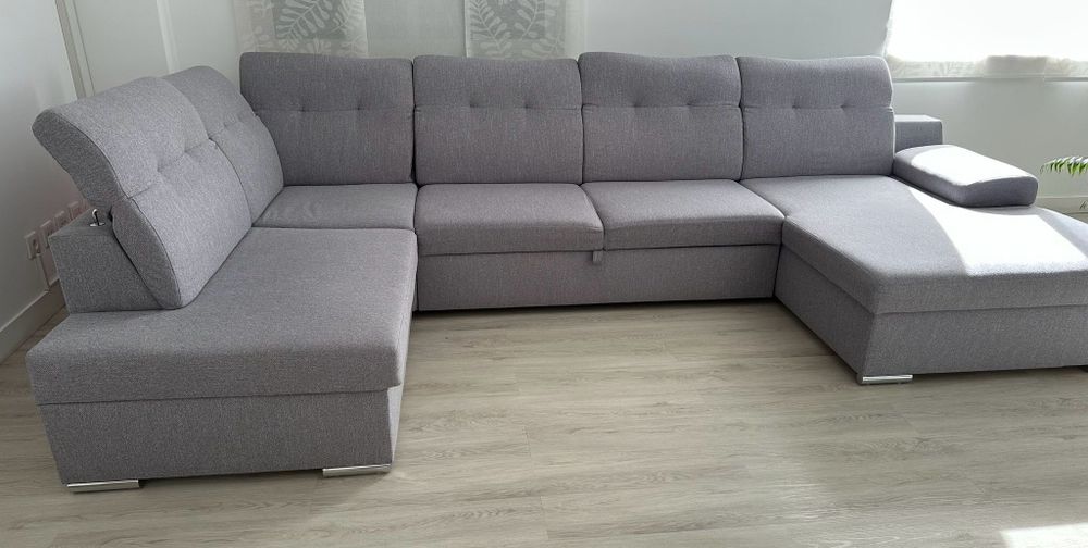 Sofá de grandes dimensões