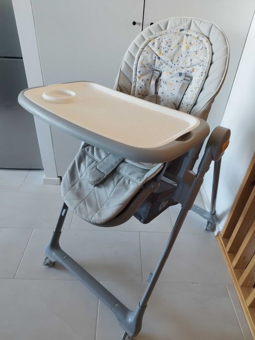 Cadeira de Alimentação / Espreguiçadeira Kinderkraft Lastree – Ótimo Estado
