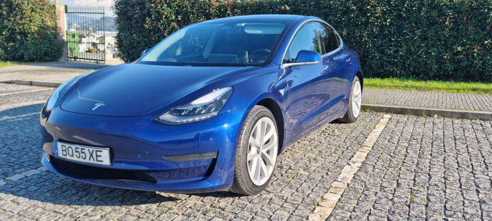 Tesla Model 3 Long Range