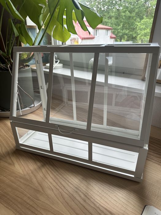 Ikea Miniszklarnia biała