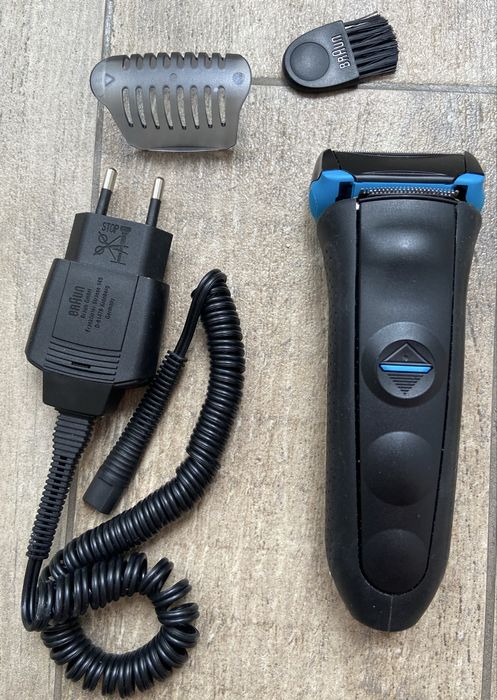 Електрична бритва