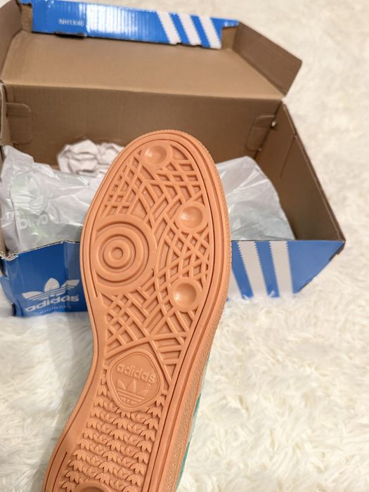 Spezial Adidas em caixa !