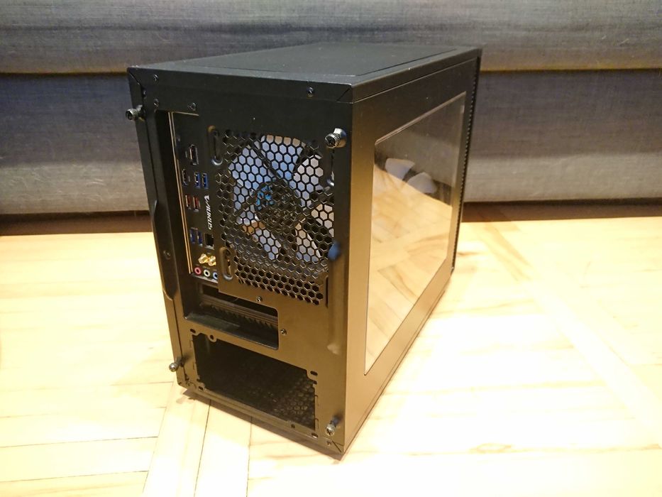 Obudowa ITX/SSF Fractal Design Define Nano S czarna okno komplet