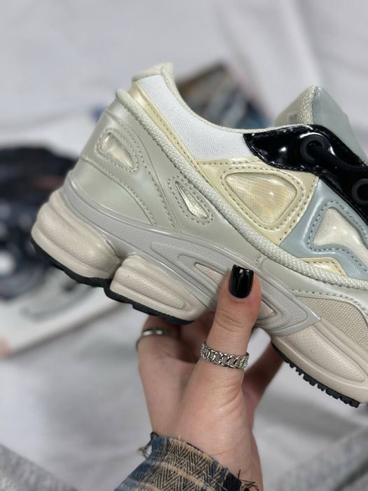 ‼️41-45 Adidas x Raf Simons Ozweego White Beige / campus retropy