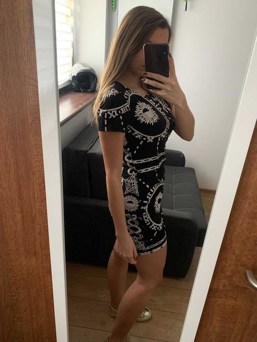 Czarna sukienka w azteckie wzory Asos - rozmiar 40