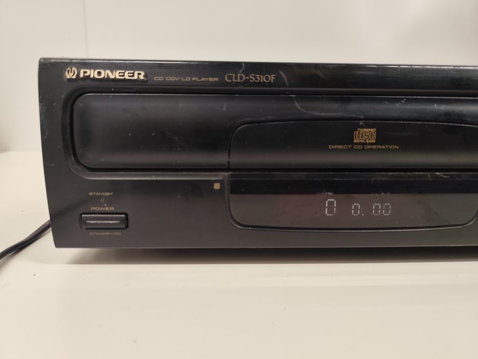 Програвач Pioneer CLD-S310F лазер диск плеер з диском Мадонна
