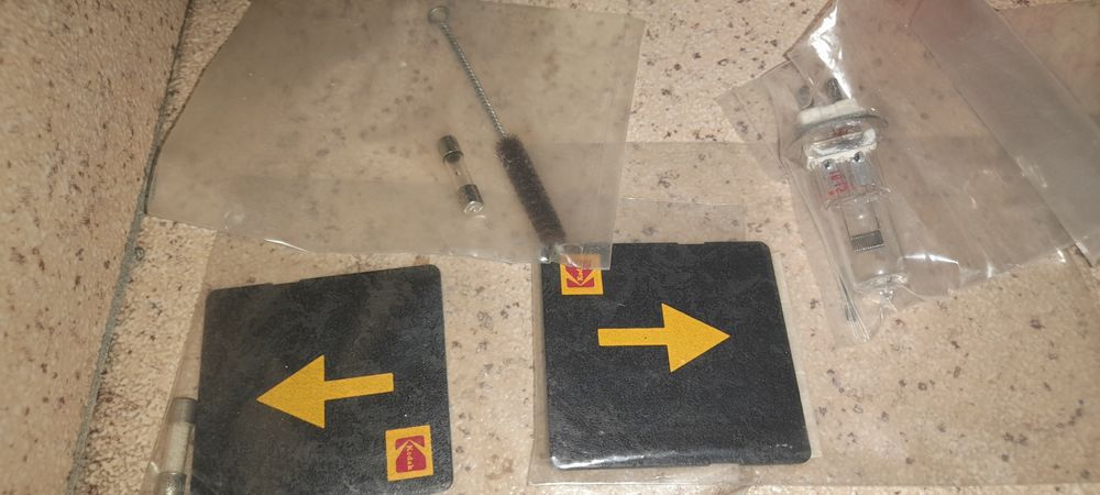 Lâmpadas para projectores de slides64737827261314123