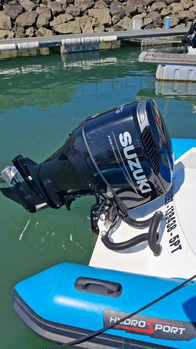 Smi rigido hydrosport modelo 7.37 lotação 12+2 está como novo estofos novos motor suzuki 225CV NOVO com apenas 40 horas com garantia 3 anos