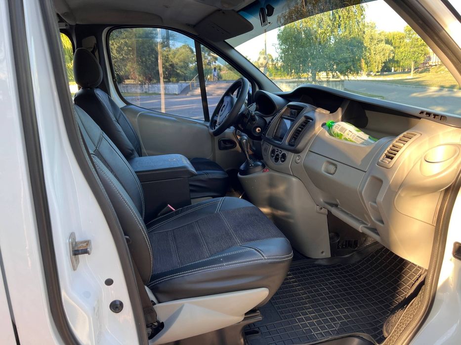 Продам OPEL Vivaro