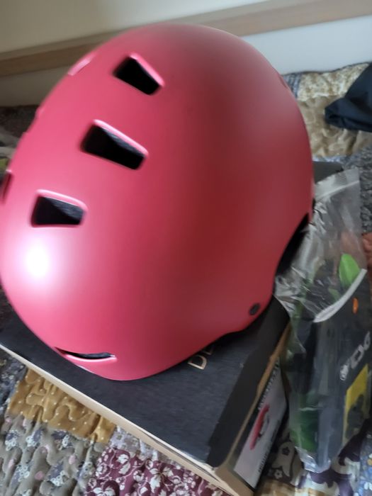 nowy kask tsg evolution