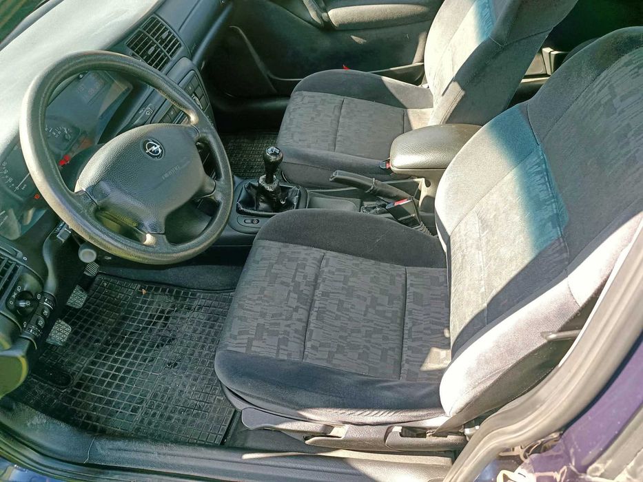 Opel Vectra B 1.8 16V benzyna – 1999 r. – 181 000 km