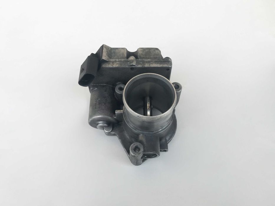 Дросельна заслонка Renault Laguna 2. Megane 2. Scenic 2 - 1.9dCi