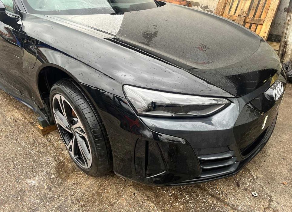 Бампер крыло капот фары комплект Audi E-tron GT розборка ауді е трон