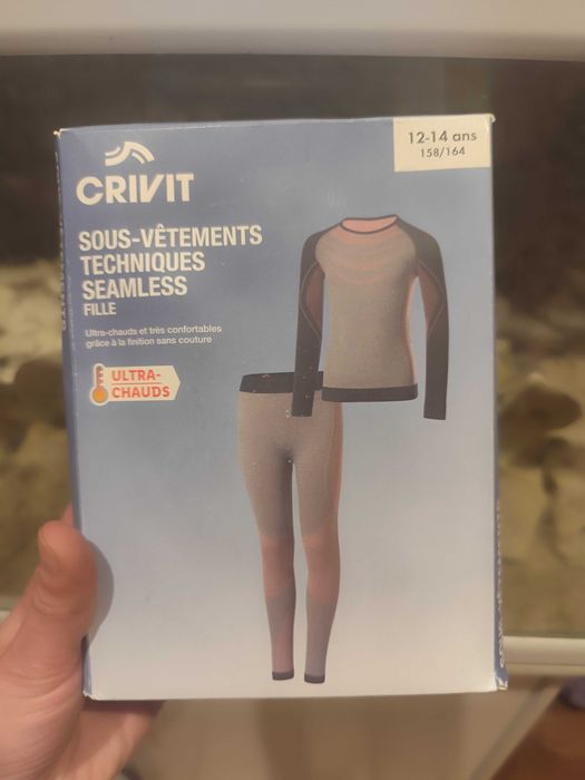 Strój termiczny 158/164