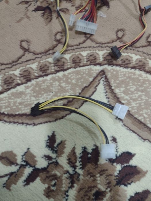 Продам блок живлення