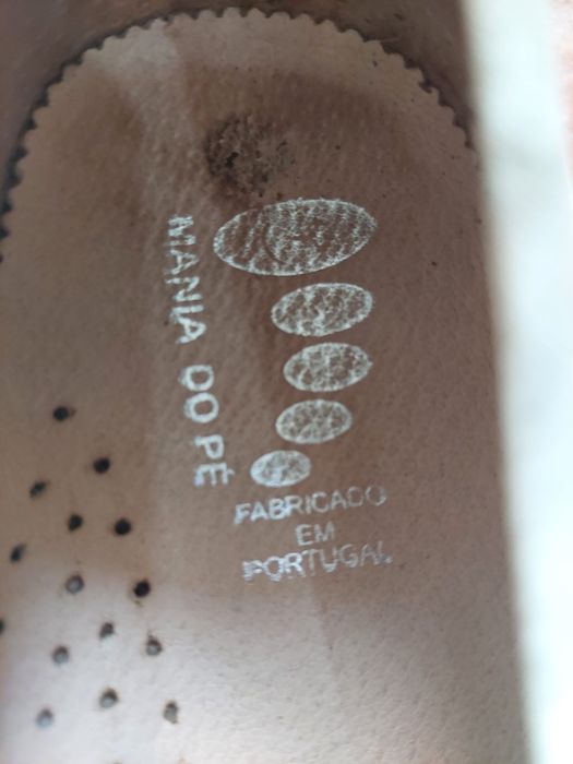 Sapatos cerimónia bege