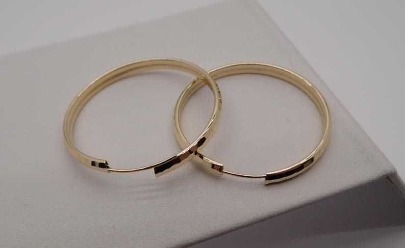 Złote kolczyki diamentowane koła 3,1 cm.