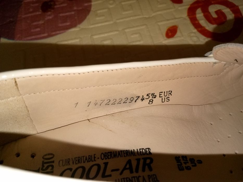 Мокасини жіночі шкіряні