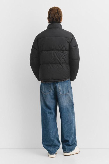 Утеплена куртка pullandbear