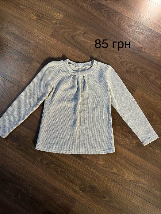 Блуза в гарному стані,розмір м-л