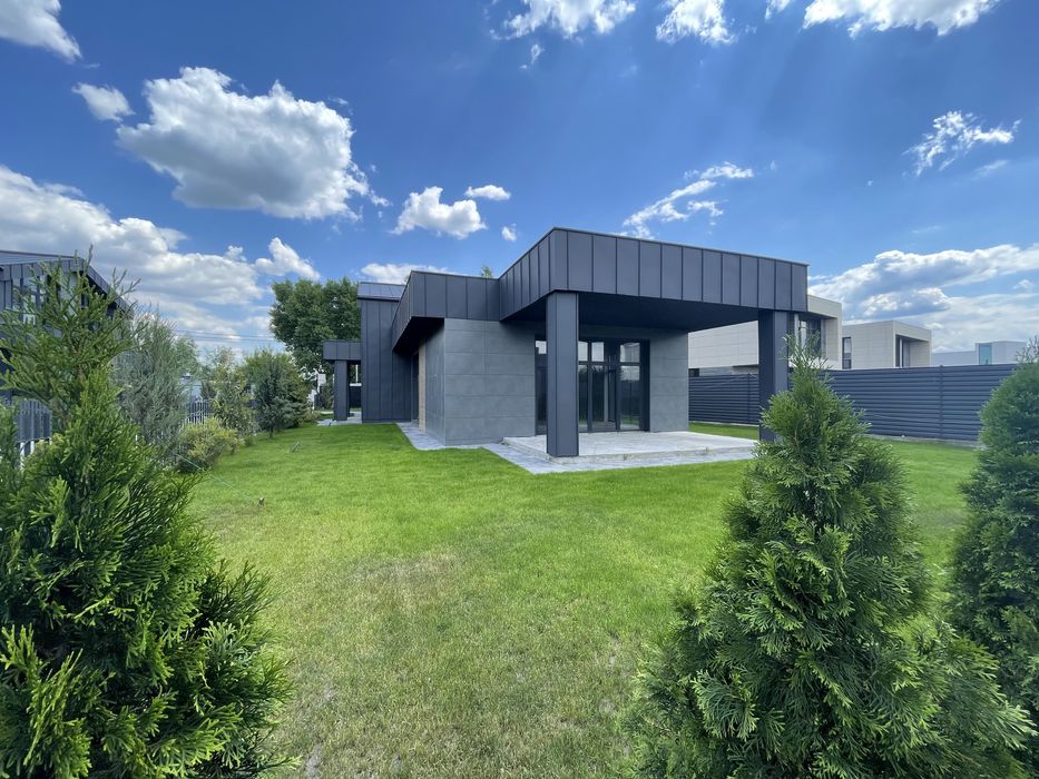 220000 Продам дом с выходом на Днепр. Вишенки Рядом золоче осокорки