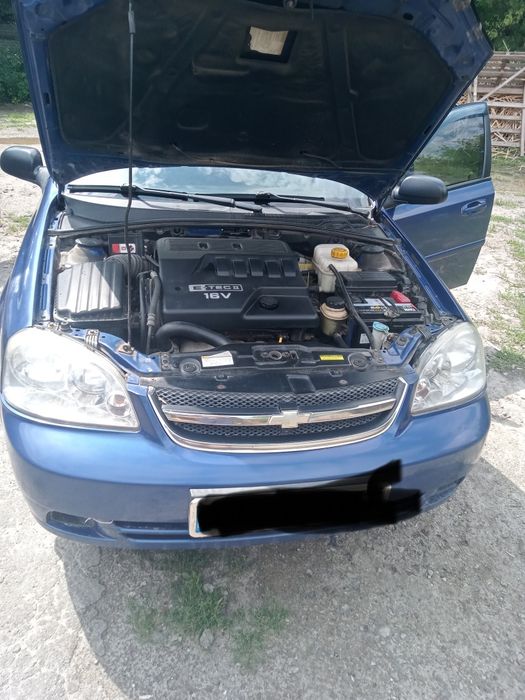 Продам автомобіль .Chevrolet  Lacettii