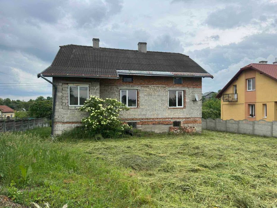 Продаж добротного будинку, лише 3км. до м. Дрогобич!