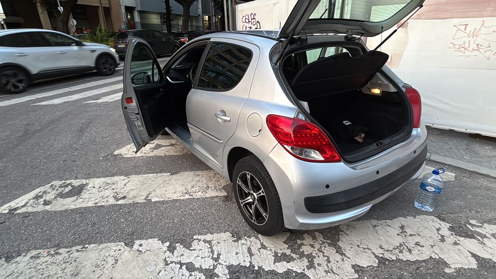 Peugeot 207 HDI ALLURE