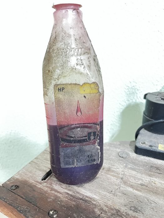 Motossera + Óleo para motores 2 tempos + afiador de correntes