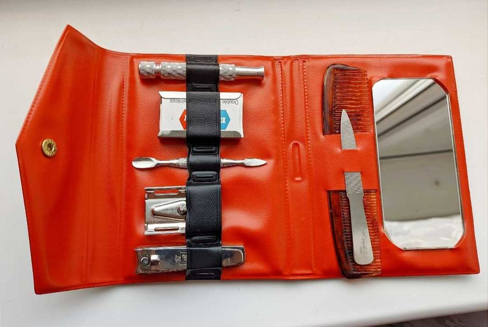 Несессер для бритья