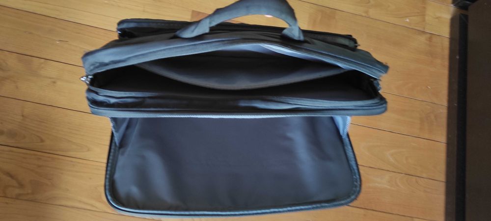Mala para portátil Dell 16" como nova