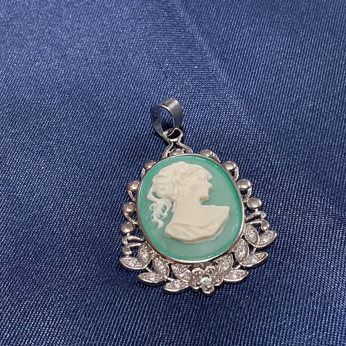 Pendente prata 925 medida 5 cm