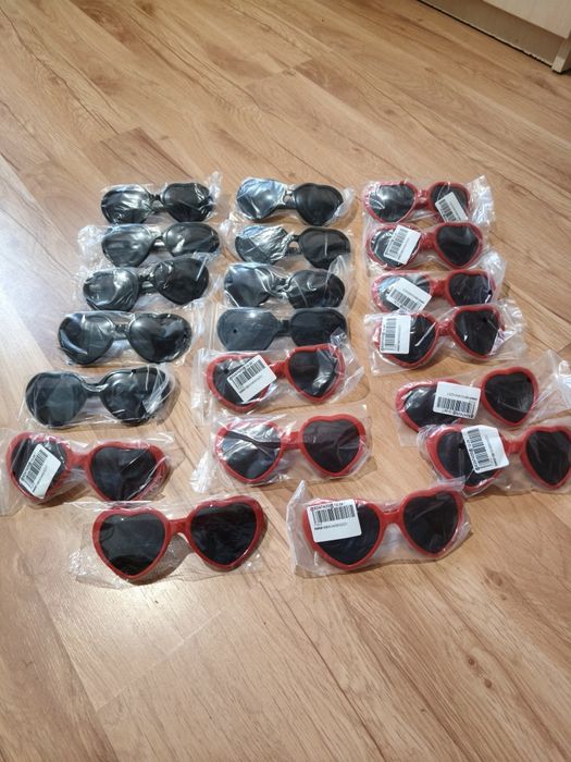 Okulary przeciwsłoneczne w kształcie serca