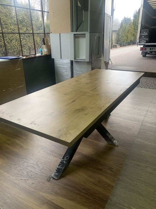 Stół Pająk w stylu Loftowym