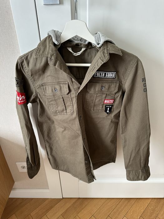 Koszula z odpinanym kapturem