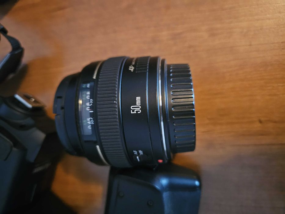 Canon EOS 6D + 3 objetivas + battery grip + flash (com caixa)64585320635137122