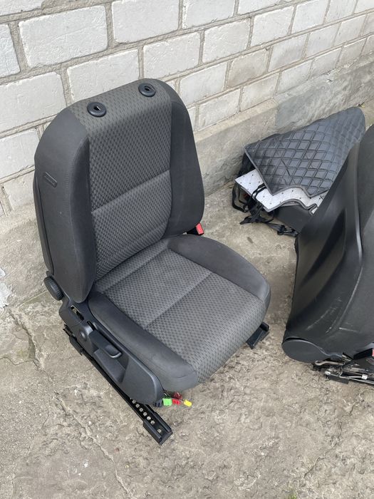 Деталі  салона ауді а6 с6 рестова