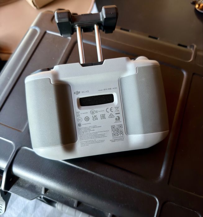 DJI Air 3S + Extras (Mala Rígida + Suporte iPad) – Como Novo!