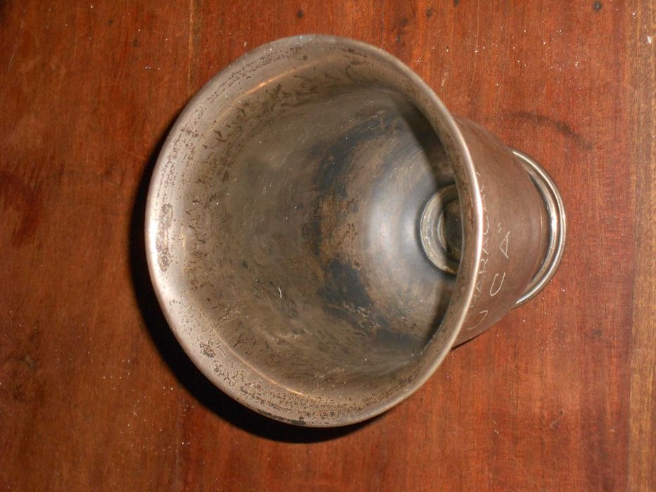 Pote antigo latao trabalhado e taça metal vintage Cuca