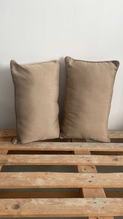 Almofadas sortidas - Preços variados