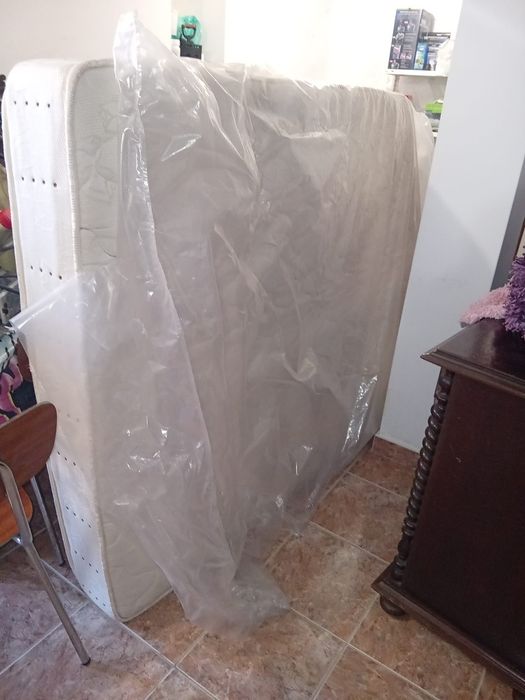Conjunto de mobilia de quarto antiga