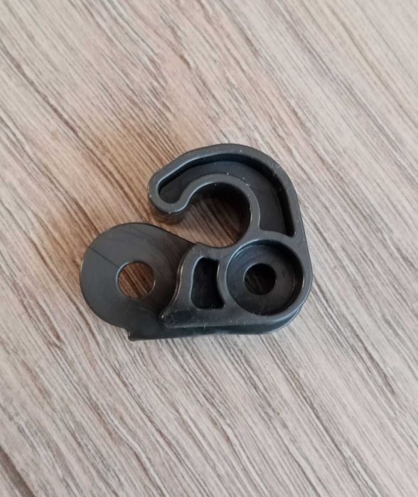 ogranicznik otwarcia drzwi lodówki Hotpoint Ariston 3SXH