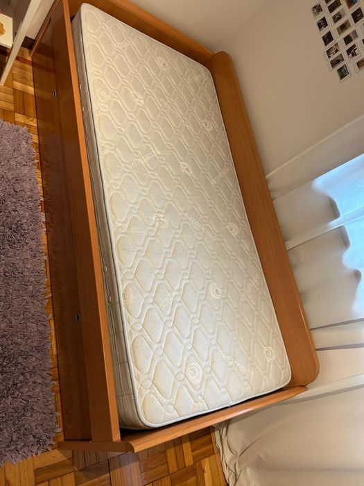 Cama solteiro, com cama embutida