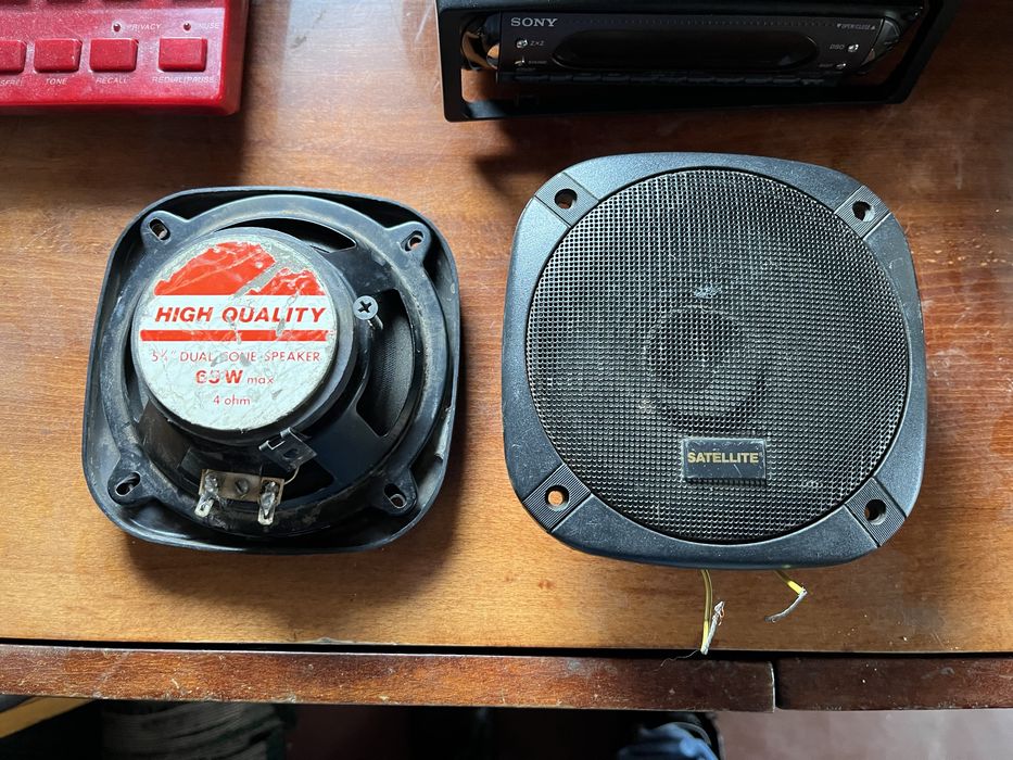 Колонки автомобільні