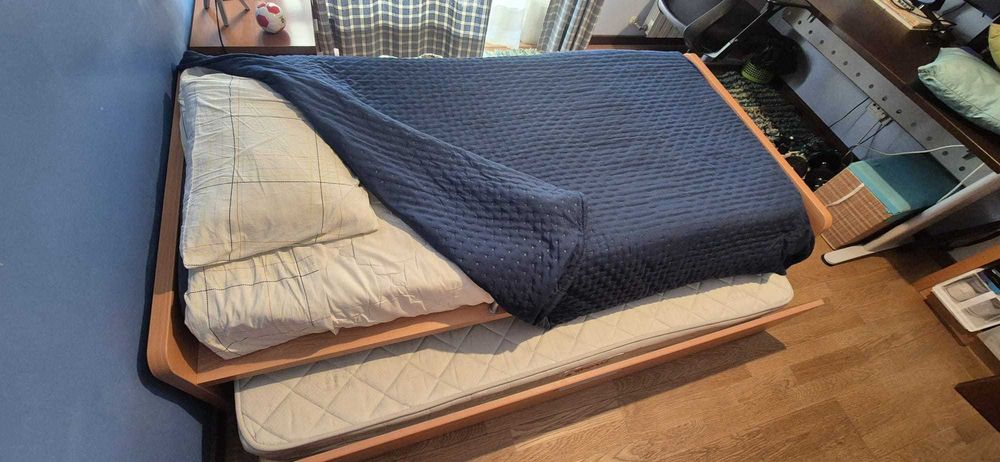 Cama de Solteiro com Cama Auxiliar Embutida + 2 Colchões