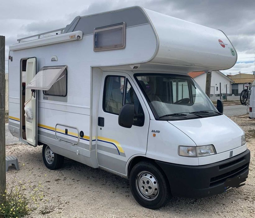 Autocaravana Bürstner A532 Active - Ano 2001 - 62.000 km