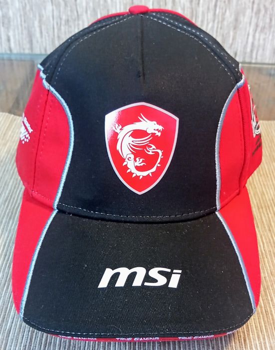 Nowa oryginalna gamingowa bejsbolówka MSi Master Game Arena