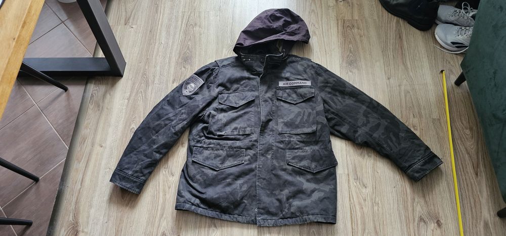 Jack & Jones męska kurtka moro militarna rozmiar L chowany kaptur